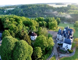 Vignette - Prestige - Propriete à vendre 50 pièces proche de TOURS (37)