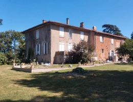 Vignette - Rurale - DEMEURE DE CARACTÈRE AVEC GÎTE  ENV. 280 M² HABITABLES  2,3 HA