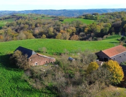Vignette - Équestre - Corps de ferme de caractère avec + de 25 hectares + plusieurs dépendances