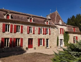 Vignette - Prestige - Un château, ses terres et son histoire au cœur du Périgord Pourpre