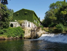 Vignette - Touristique - Ancien Moulin rénové avec gites et dépendances