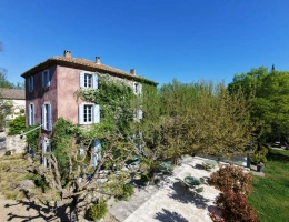 Vignette - Prestigious - Exceptional property near L'Isle-sur-la-Sorgue, bastide town, mill, outbuildings, absolute tranquili