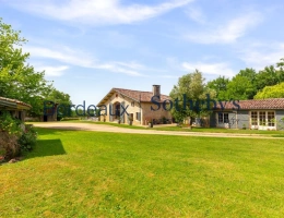 Vignette - Équestre - MAGNIFIQUE PROPRIÉTÉ - SUD BORDEAUX  - 14 HECTARES - PISCINE