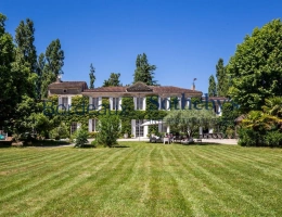 Vignette - Prestigious - BORDEAUX 40MN - STUNNING 18th CHARTREUSE - 1.3 HECTARES PARK - 9 BEDROOMS - MAGNIFICENT RENOVATION