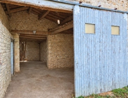 Vignette - Rural - A vendre Grange de 226 m² – proche de Tournus - Uchizy  - Volumes exceptionnels et nombreuses possibilités