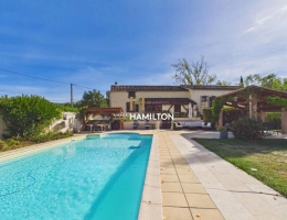 Vignette - Rurale - SUPERBE LONGERE AVEC PISCINE ET GARAGE AU PIEDS DE CORDES