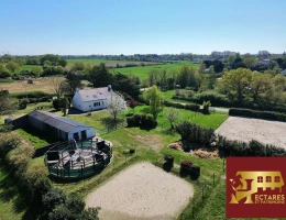 Vignette - Équestre - Propriété Equestre sur 7000 m2 + 2 Hectares en location Mais