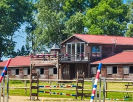 Vignette - Équestre - PROPRIETE EQUESTRE - MAISON + INSTALLATIONS + HECTARES