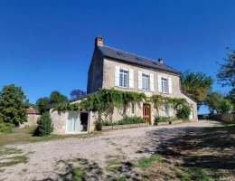 Vignette - Tourist - Character property with gite and dependencies - Between Villeneuve and Villefranche de Rouergue