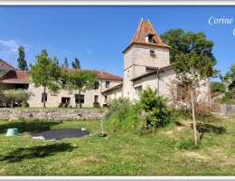 Vignette - Prestige - Propriete à vendre 22 pièces proche de AGEN (47) 4 habitations 885 m² + dépendances, 27 ha
