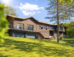 Vignette - Prestigious - BORDEAUX 20 MN – EXCEPTIONAL 335SQ.M VILLA – 5400 SQ.M LANDSCAPED PARK – SWIMMING POOL – 6 BEDROOMS