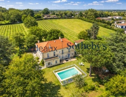 Vignette - Prestige - BORDEAUX 30MN - SOMPTUEUSE PROPRIÉTÉ DE MAÎTRE - 4,5 HECTARES - DÉPENDANCES - PISCINE