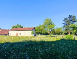 Vignette - Équestre - Maison avec boxes pour chevaux