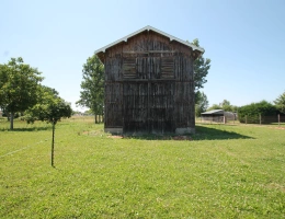 Vignette - Rurale - Ancien séchoir à tabac – 83 m² – Terrain de 5 428 m² – Potentiel de réhabilitation en habitation proche de CASTELJALOUX (47)