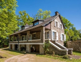 Vignette - Rural - Character property near Brive-la-Gaillarde - Saint-Pantaléon-de-Larche area