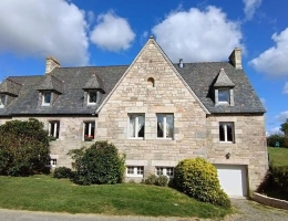 Vignette - Equestrian - CHARMING BRETON HOUSE WITH 2 HECTARES, LANDIVISIAU, FINISTERE