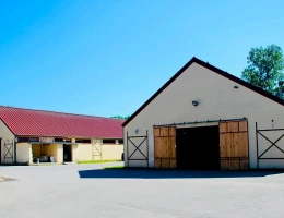 Vignette - Équestre - Écurie de galop clé en main – 38 boxes – Lamorlaye / Chantilly