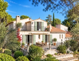 Vignette - Prestige - Villa d'exception de 5 chambres entre mer et campagne, avec piscine