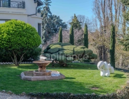 Vignette - Rurale - Une propriété de caractère, discrète et élégante, où le charme de la Belle Époque rencontre le confort d’une rénovation récente