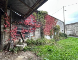 Vignette - Rural - Former artisans workshop for renovation