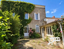 Vignette - Rural - Maison Saint Julien De Concelles 10 pièce(s) 260 m2