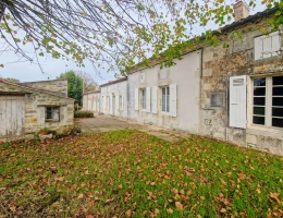 Vignette - Rurale - Propriete à vendre 9 pièces proche de LUSSANT (17)