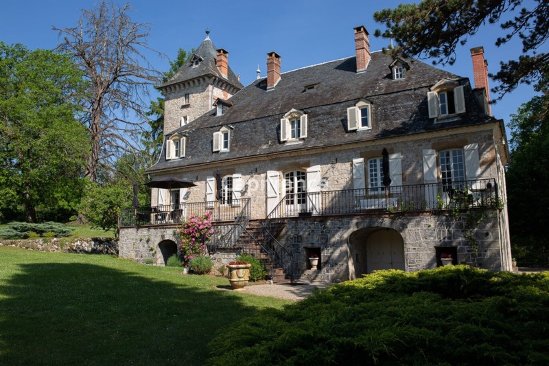 Dpt Lot (46), for sale near MARTEL property P12 of 314 m² Land of 1.