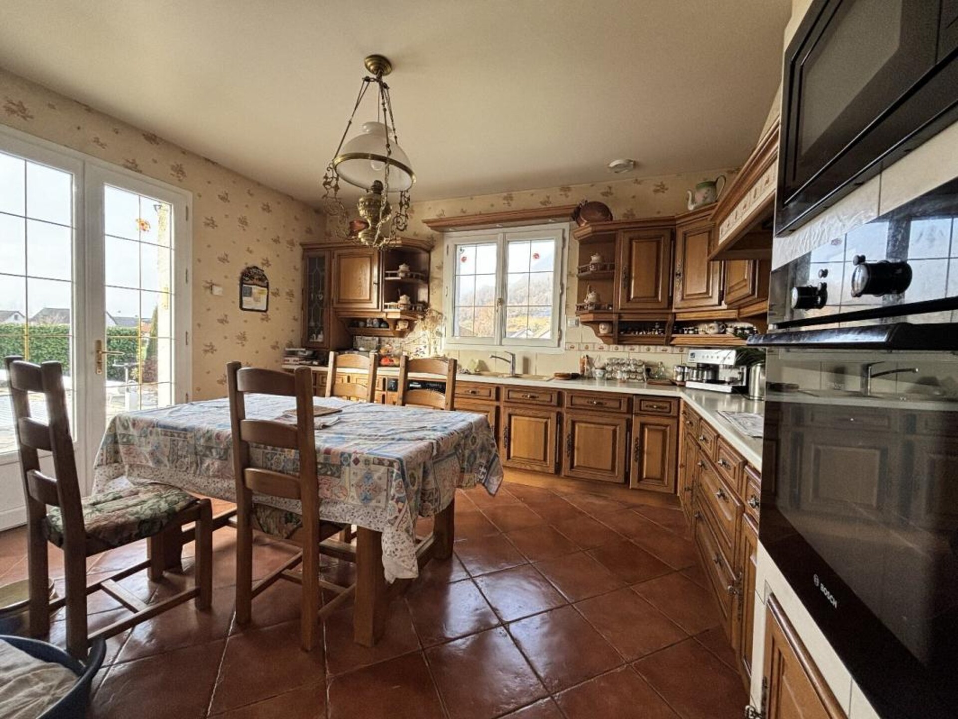 Photos 6 - Equestrian - Character property
