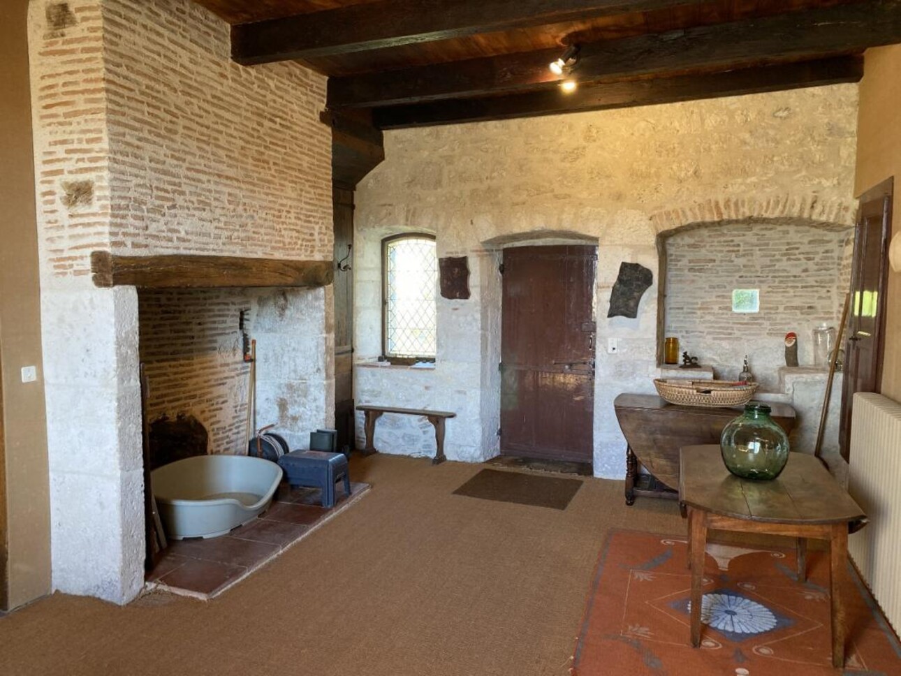Photos 6 - Prestigious - Property