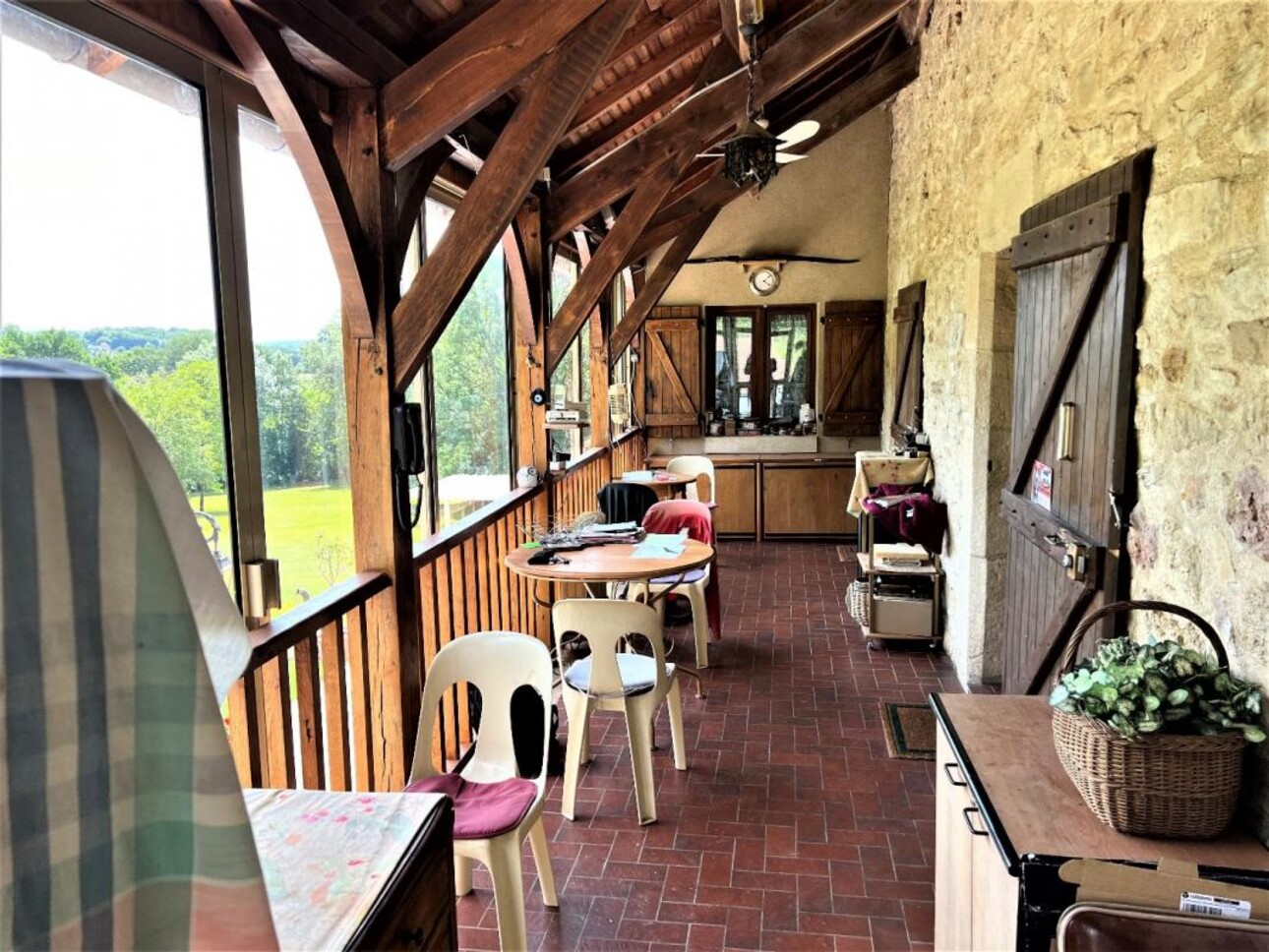 Photos 6 - Prestigious - Property