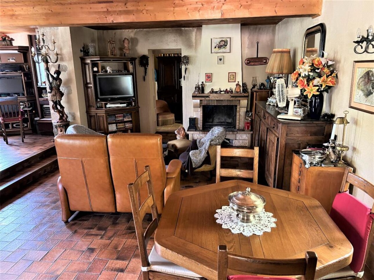 Photos 7 - Prestigious - Property