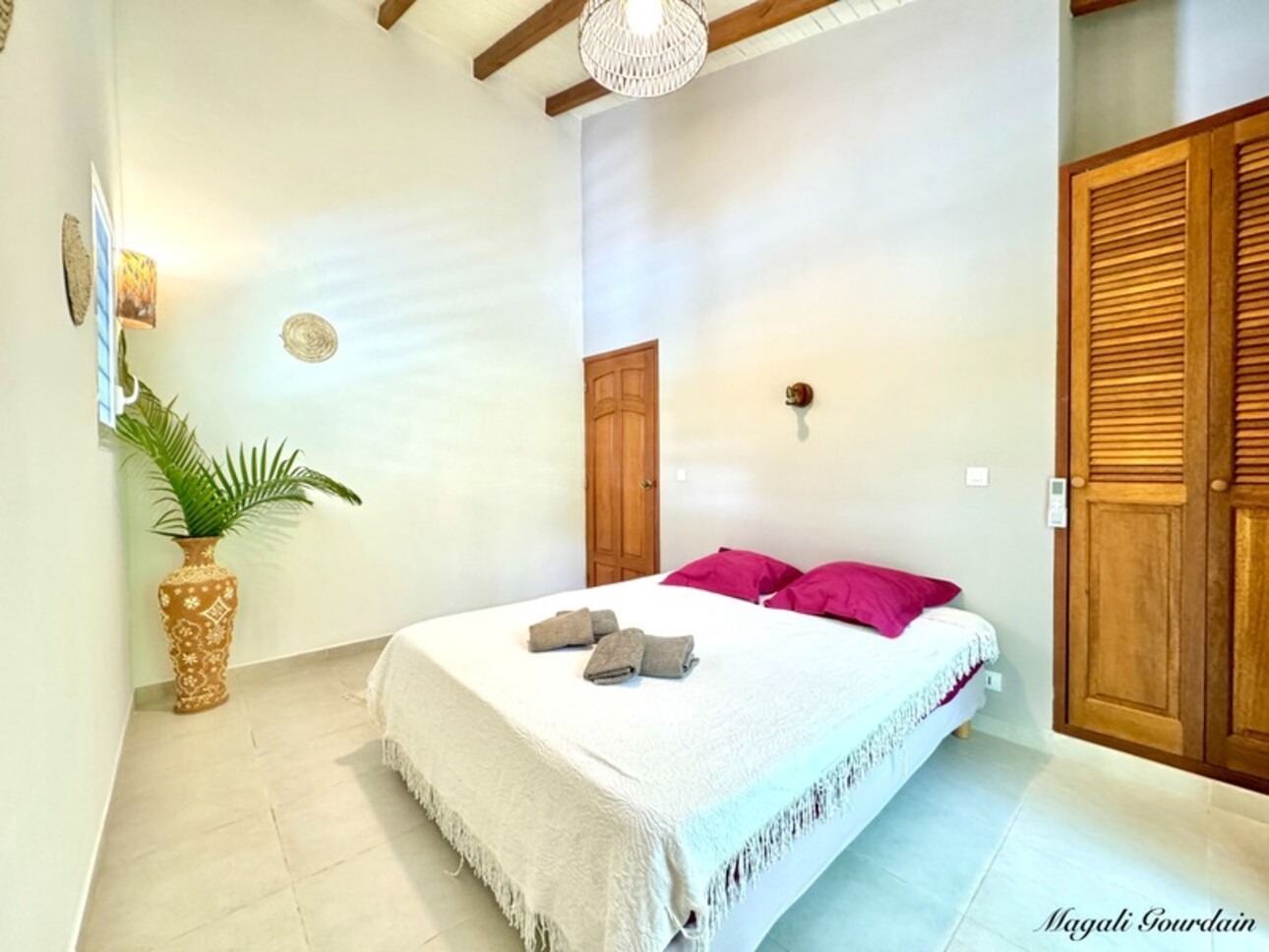 Photos 15 - Prestigious - SAINT FRANCOIS - MAGNIFICENT PROPERTY: VILLA WITH ITS INDEPENDENT BUNGALOW