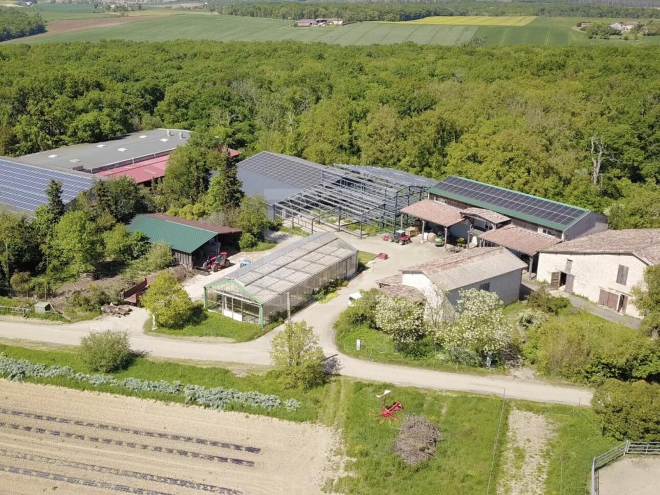 Photos 1 - Agricultural - Farming property