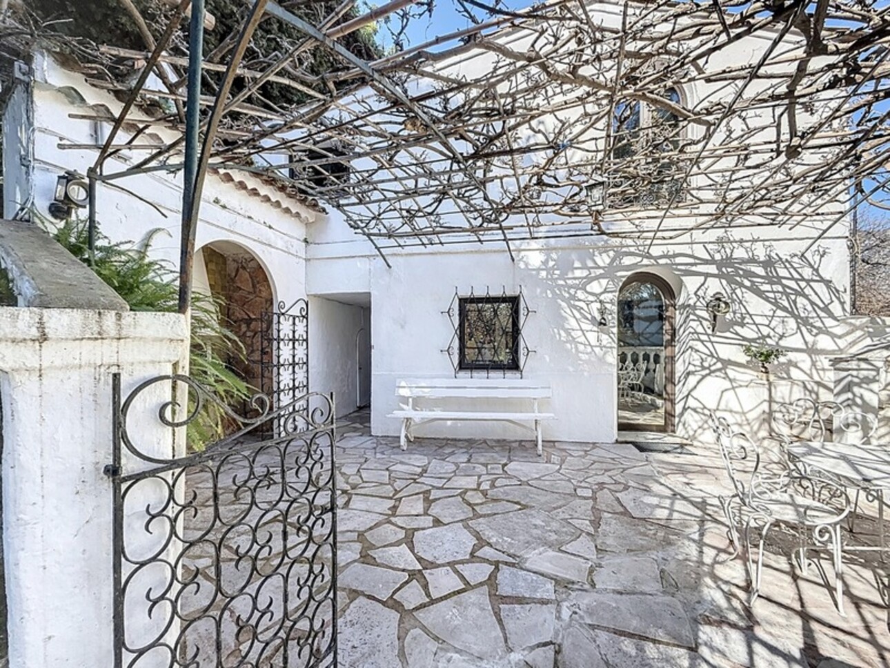 Photos 6 - Prestigious - Property for sale 14 rooms MENTON (06)