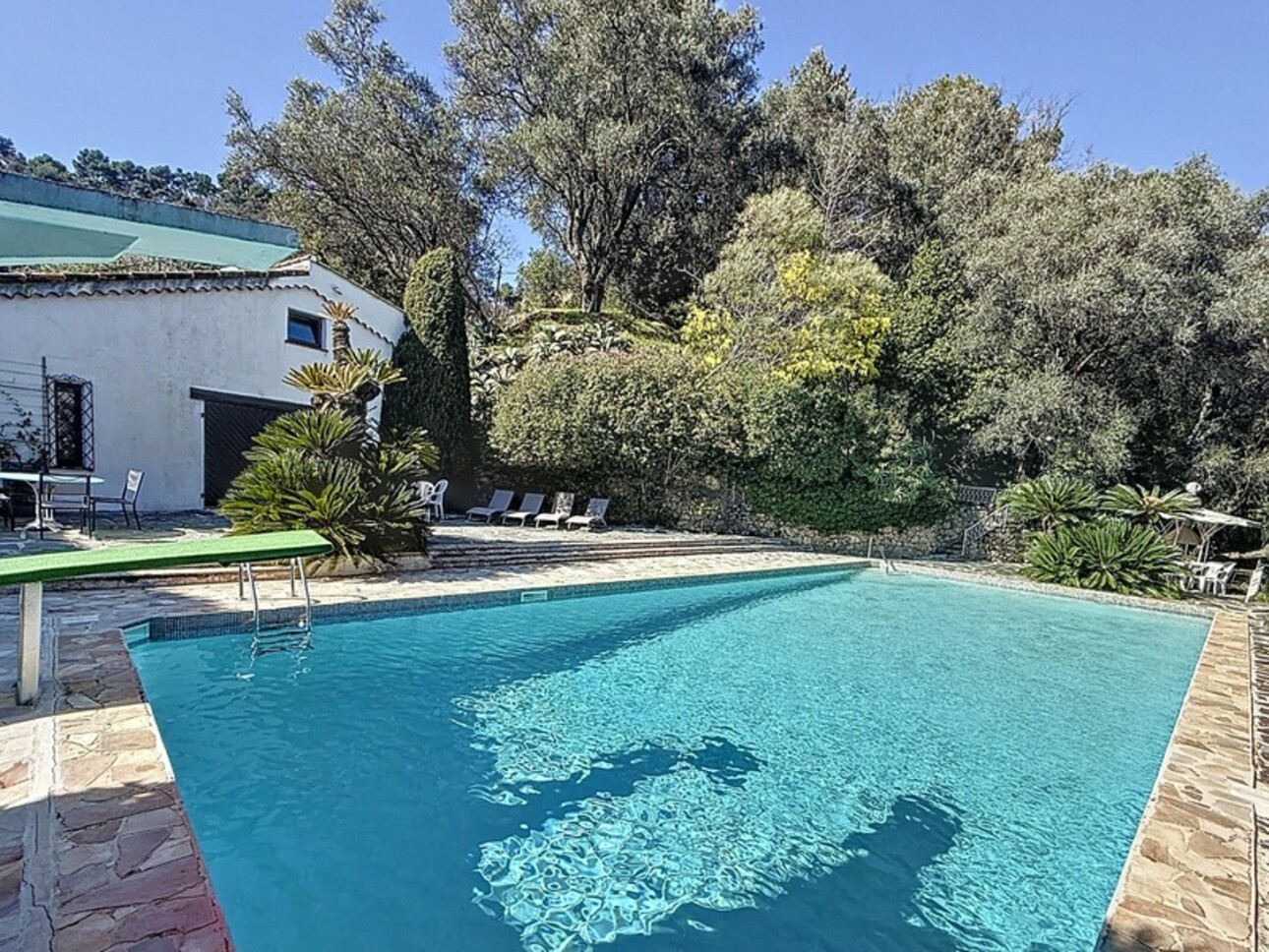 Photos 26 - Prestigious - Property for sale 14 rooms MENTON (06)