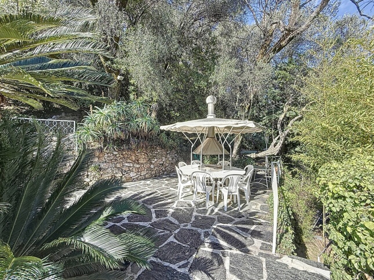 Photos 48 - Prestigious - Property for sale 14 rooms MENTON (06)