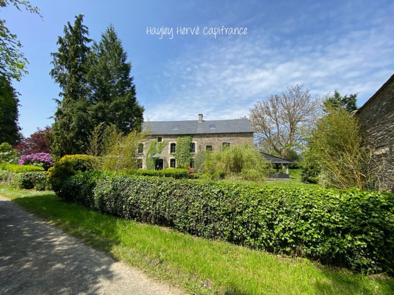 Photos 17 - Tourist - Exceptional Stone Property with Guest House & Equestrian Facilities – Calvados, Normandy (14)