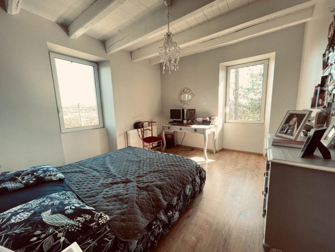 Photos 16 - Tourist - House