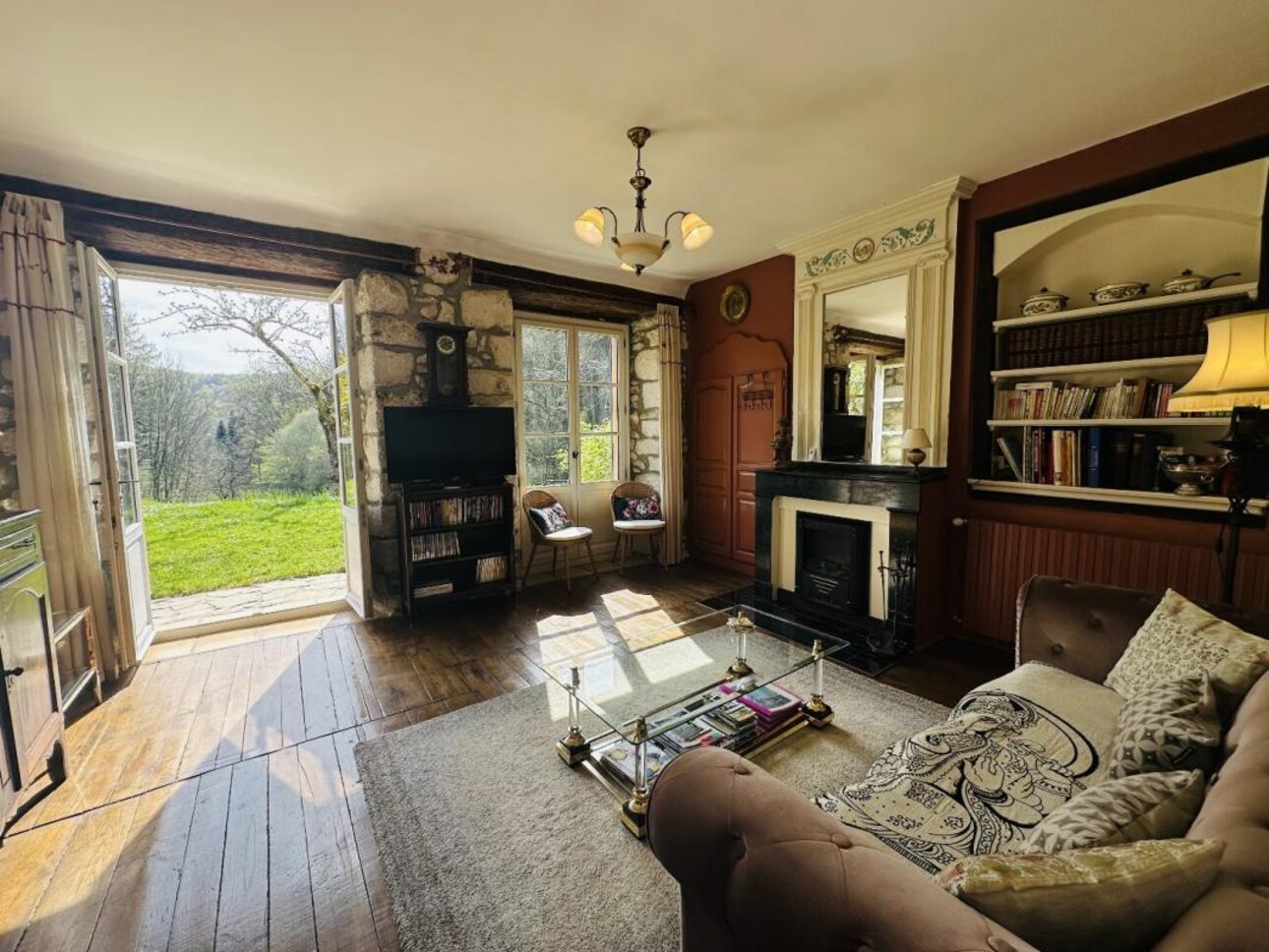 Photos 10 - Tourist - Property
