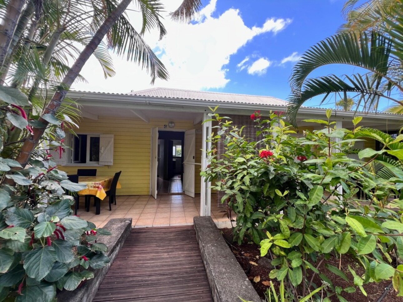 Photos 17 - Prestigious - Magnifique propriété avec une villa, un studio et 6 bungalows à vendre LA RIVIERE (974)