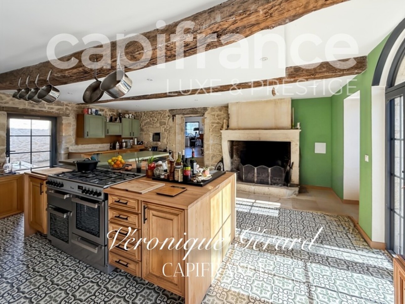 Photos 32 - Prestigious - In Saint Christophe des Bardes. Exceptional property of over 310 m² on 4858 m² of land.