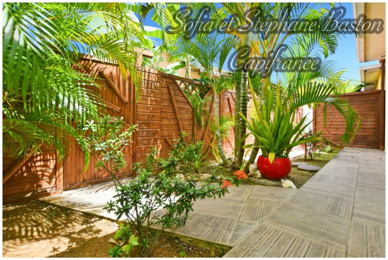 Photos 4 - Prestige - Les Trois-Îlets – À vendre – 3 villas avec piscines – 200 m plage – 187 m² Hab. – Terrain 781 m² (972)