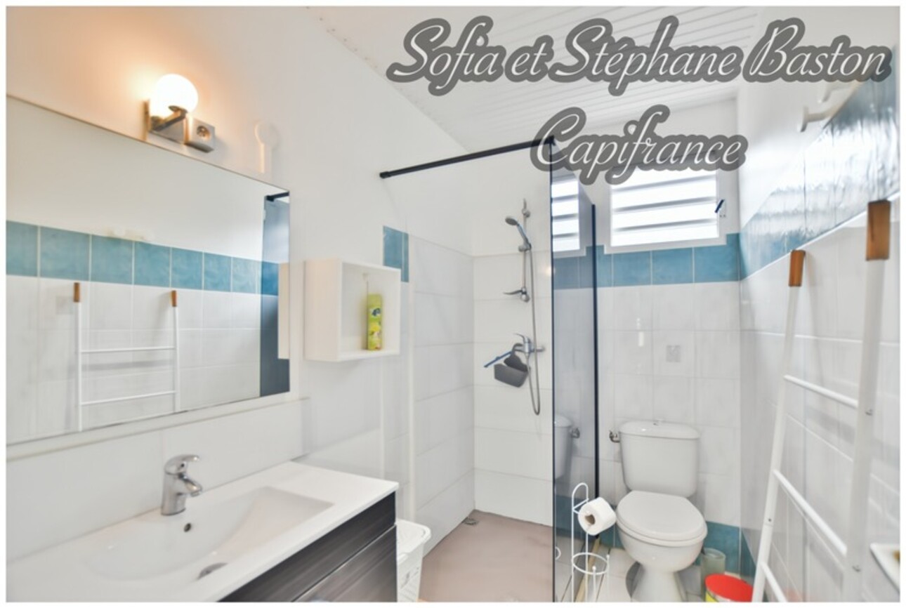 Photos 10 - Prestige - Les Trois-Îlets – À vendre – 3 villas avec piscines – 200 m plage – 187 m² Hab. – Terrain 781 m² (972)