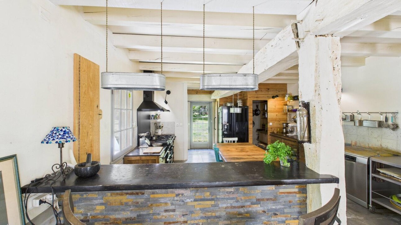 Photos 6 - Prestigious - House