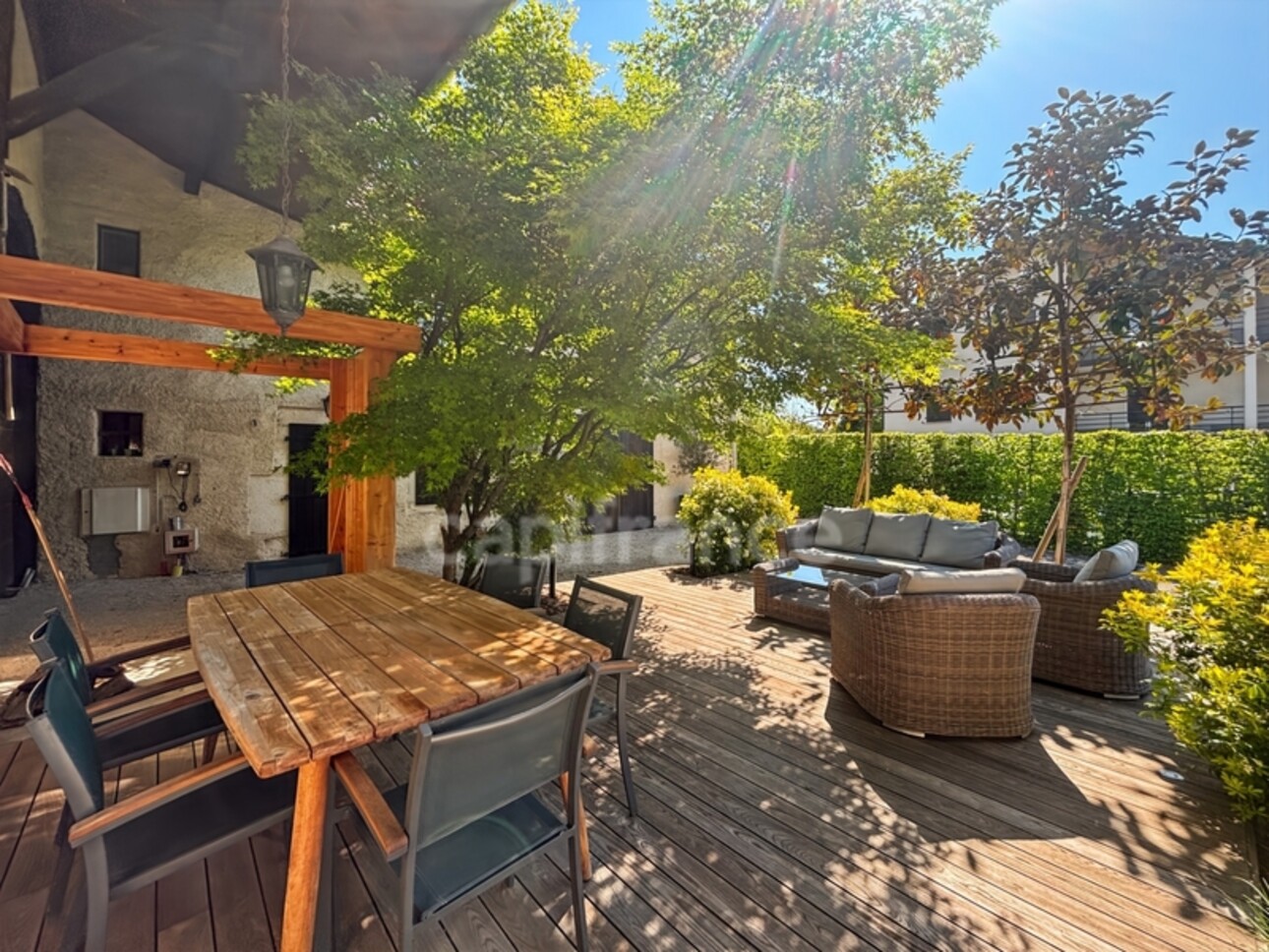 Photos 2 - Touristique - Propriété à vendre - PREVESSIN MOENS (01)