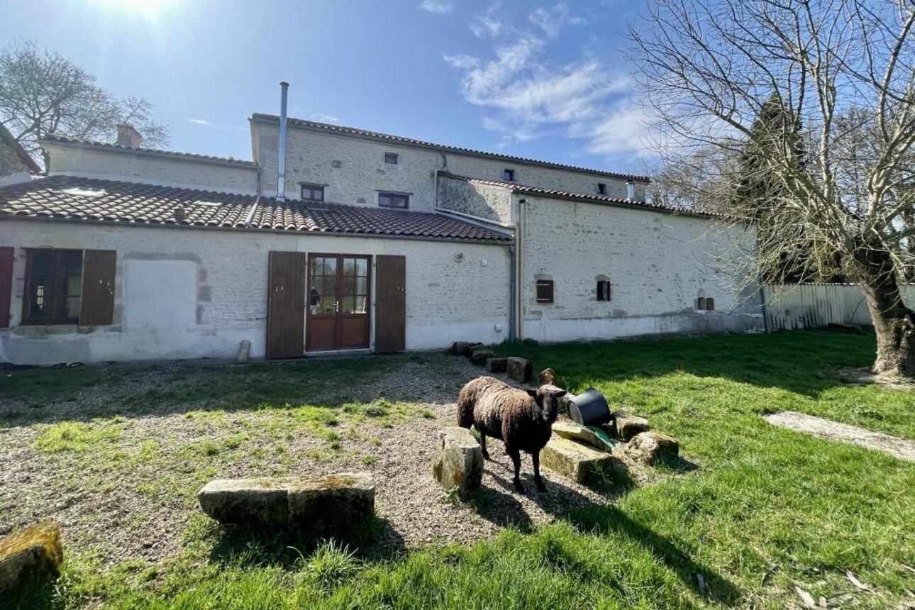 Photos 5 - Prestigious - House