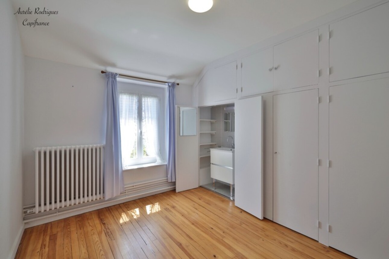 Photos 17 - Prestigious - Property for sale 14 rooms BOURG EN BRESSE (01)