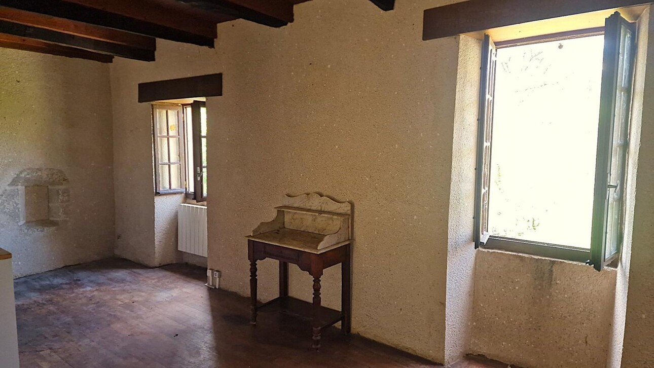 Photos 10 - Tourist - House