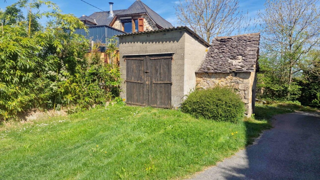 Photos 13 - Tourist - House