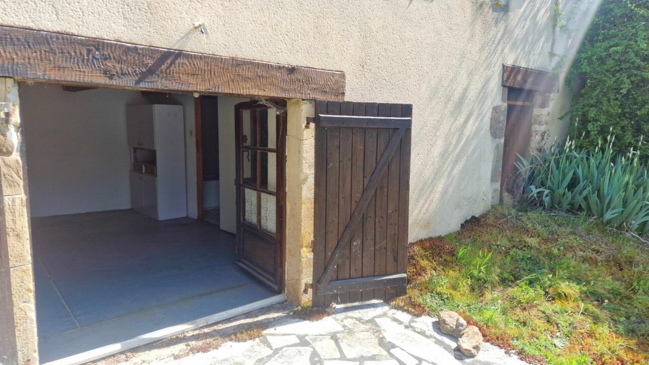 Photos 16 - Tourist - House